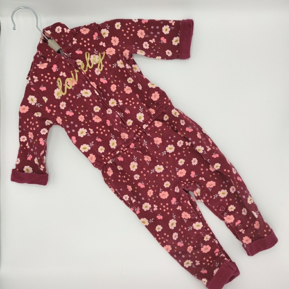 ⭐ 4/$20 Carter's Baby Girl 12mo Hooded Jumpsuit - Picture 2 of 8
